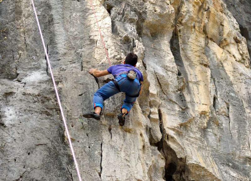 Yangshuo Rock Climbing