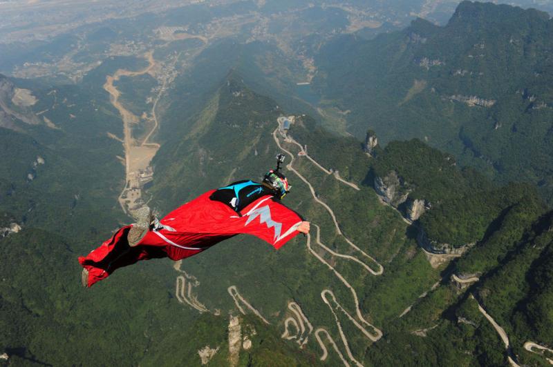 Wingsuit flying on Tianmen Mountain